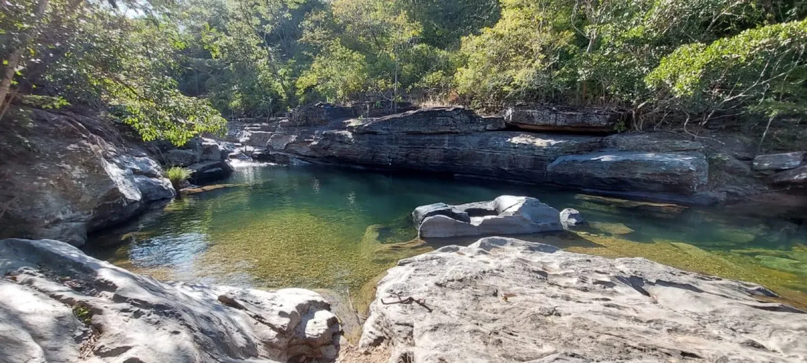 Morada do Sol, piscinas e acesso ao rio na Chapada dos Veadeiros